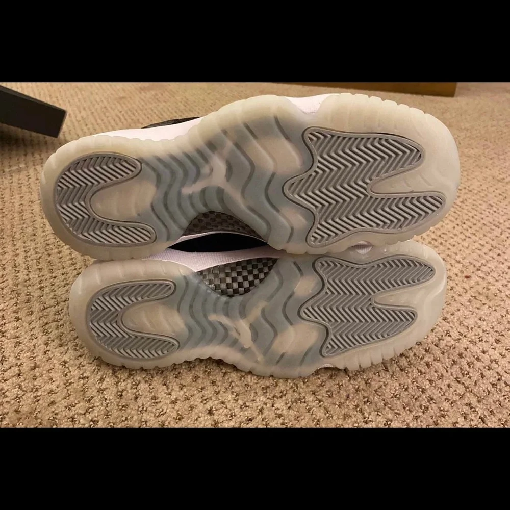 Jubilee Jordan 11 - Picture 2 of 6
